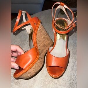 MICHAEL KORS Axton Platform Wedge Sandals Orange Leather Cork Ankle Strap Size 8
